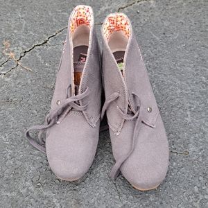 Mad Paw Grey blueish Booties